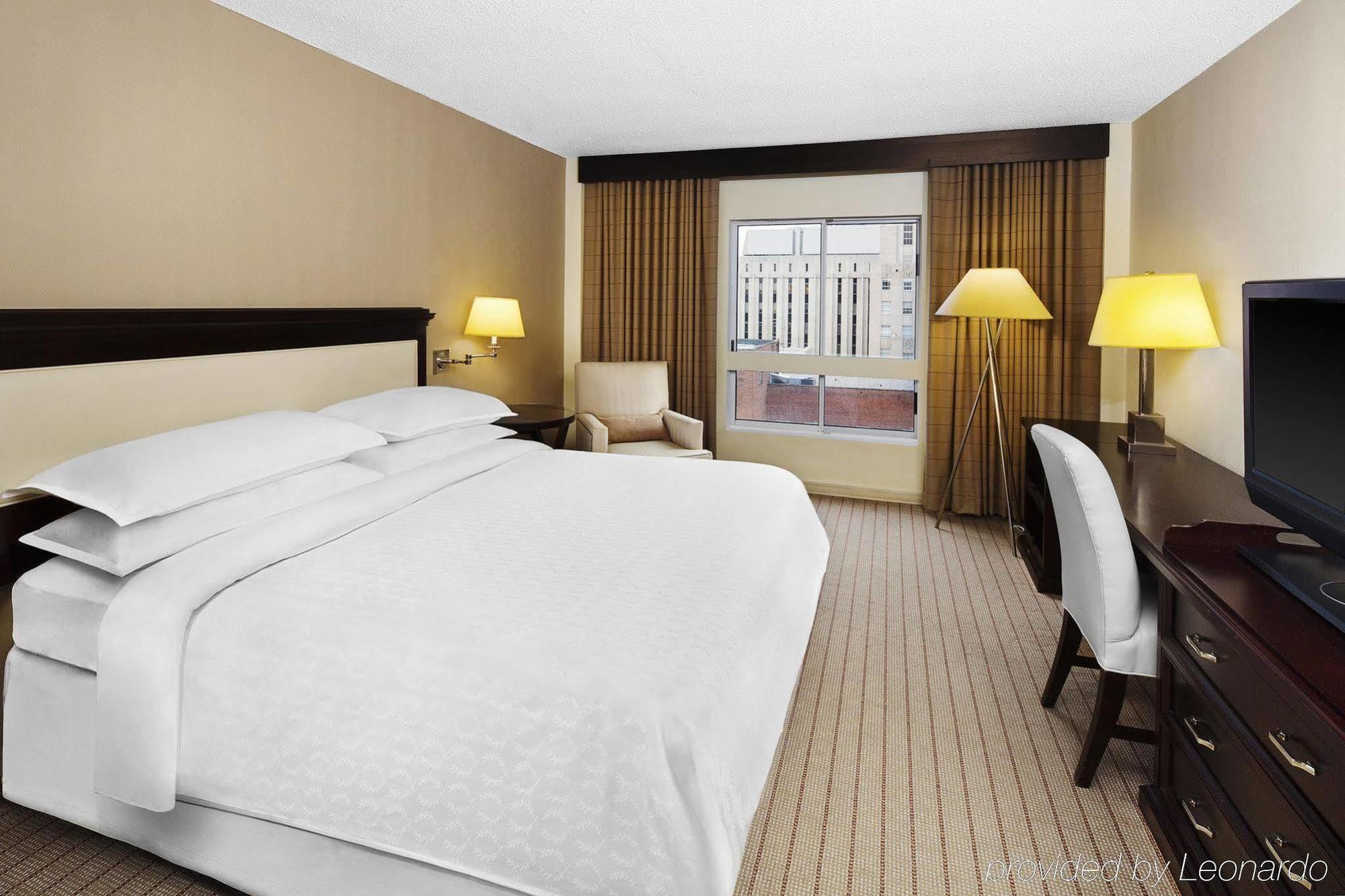 Sheraton Raleigh Hotel Esterno foto